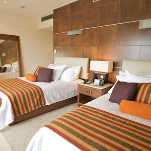 Krystal Urban Cancún&Beach Club